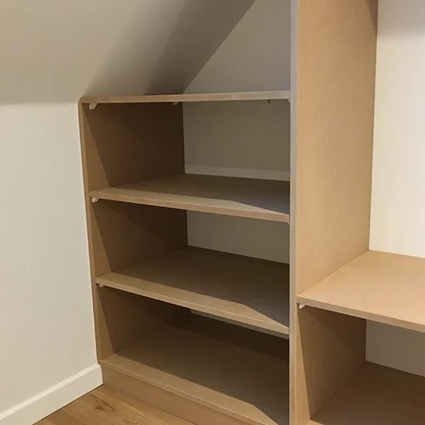 Placard-medium-sous-rampant-2